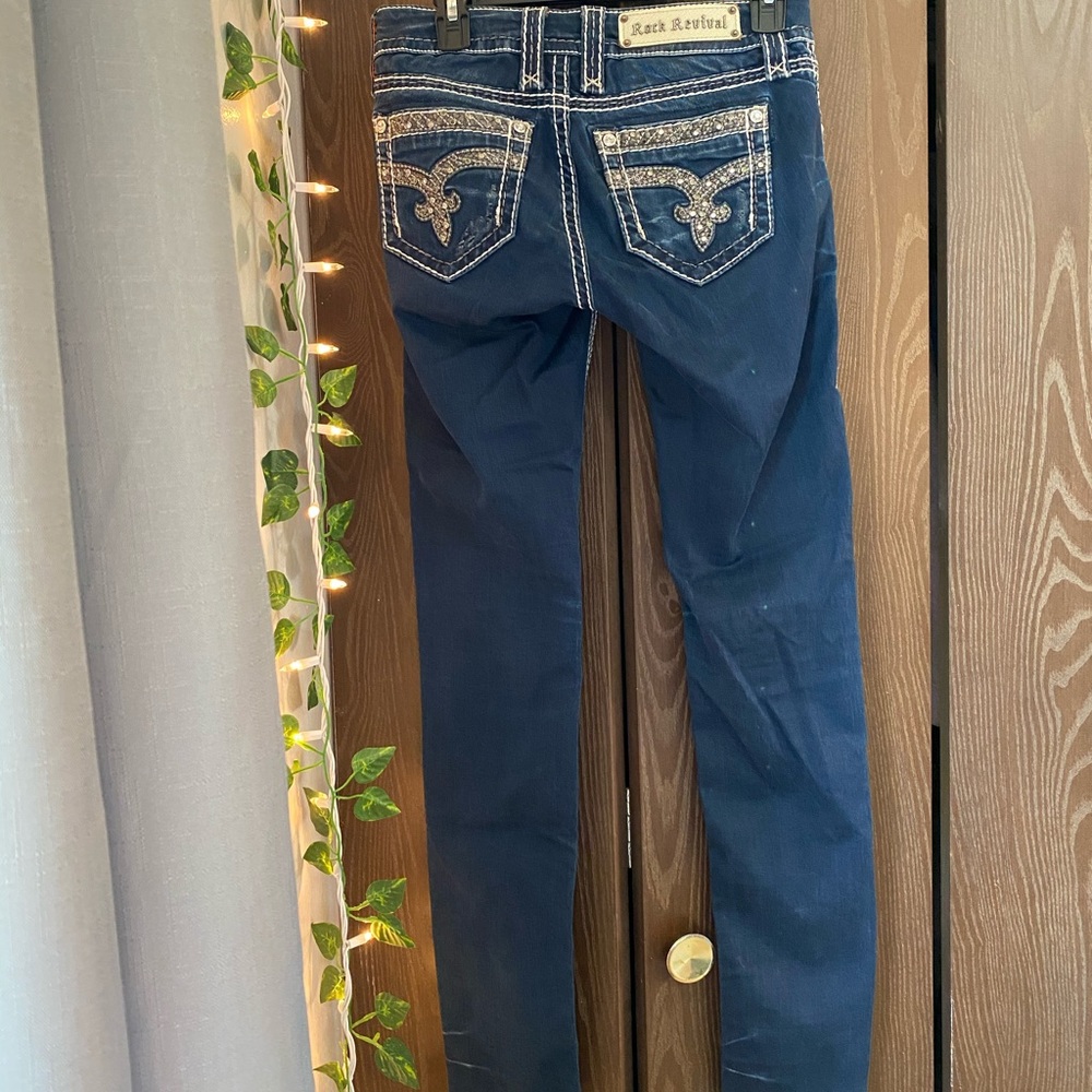 Rock Revival Jeans - Picture 2 of 9